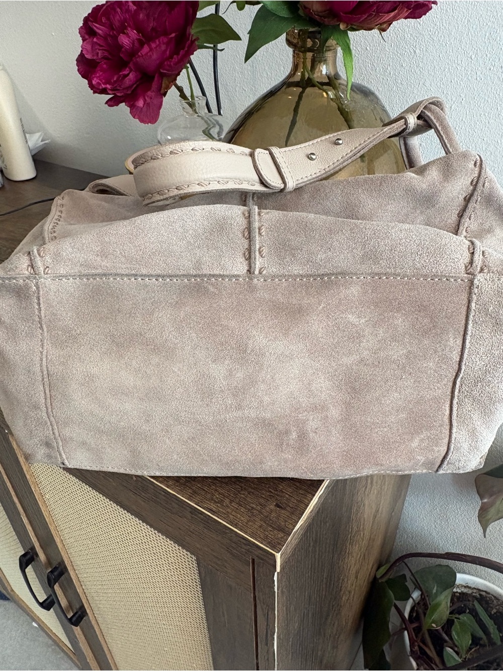 The Sak Los Feliz Suede Soft Brown Tan Leather Hobo Shoulder Bag - Picture 5 of 13